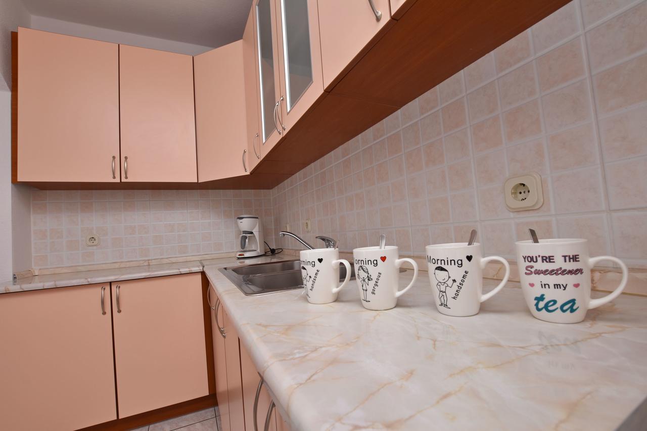 Apartment Angelina Brela Extérieur photo